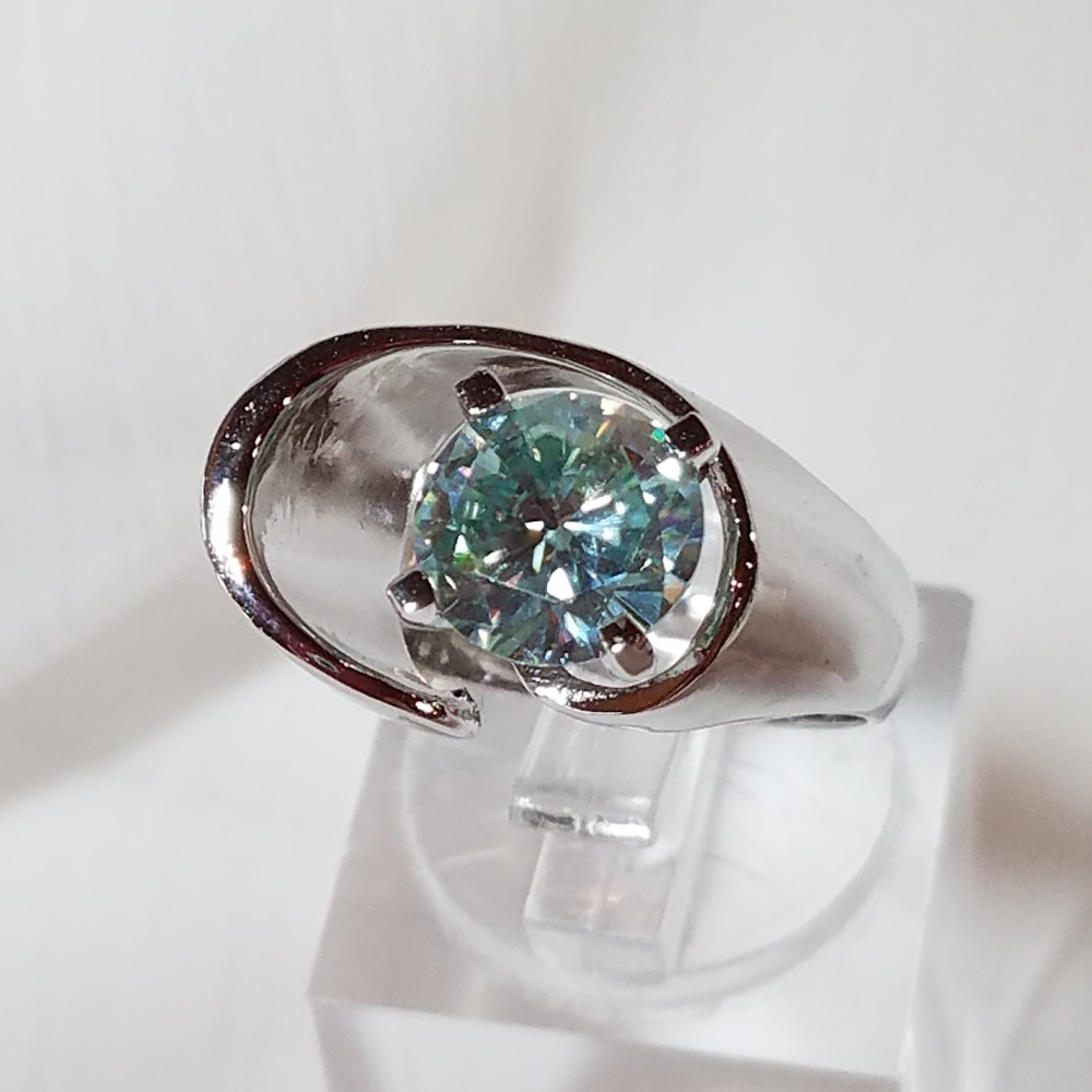 MOISSANITE RING 2.54 ct.